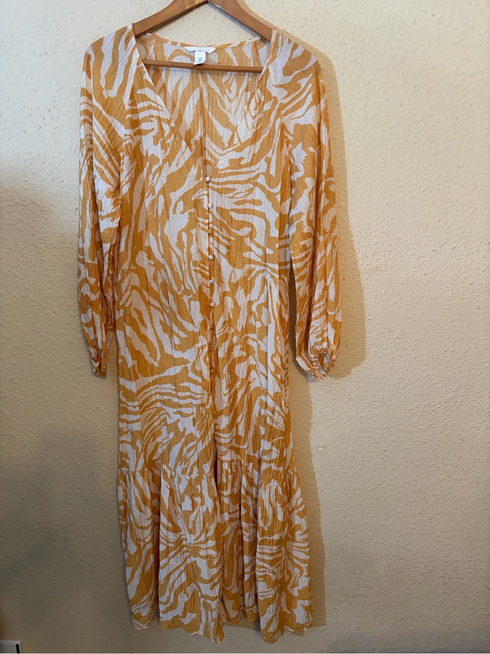 H&M White and Mustard Zebra-Print Long-Sleeve Midi Dress